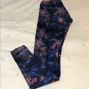 Lululemon Wunderunder pants